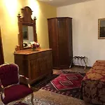 Odoni 4*