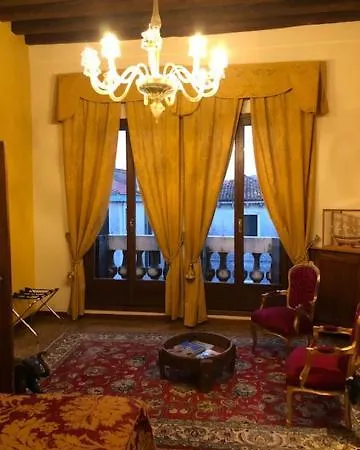 Odoni Apart-hotel 4*