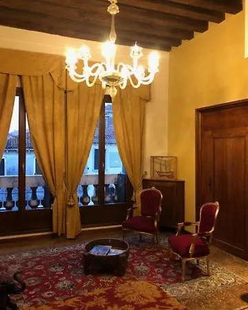 Odoni شقة فندقية