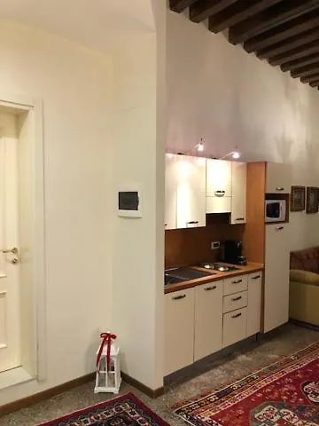 Odoni Apart Otel Venedik