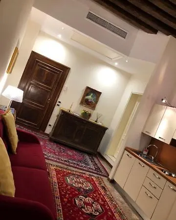 Lägenhetshotell Odoni 4*