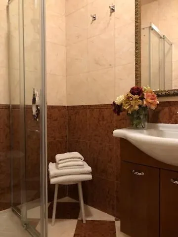 奥多尼公寓式酒店